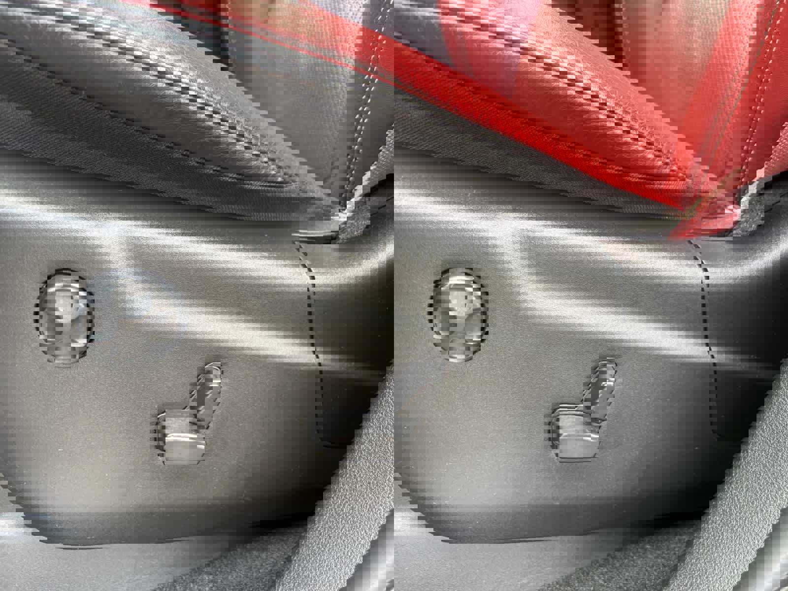 Used 2023 Dodge Durango SRT image 33