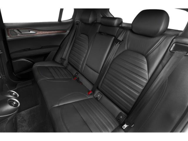 Used 2023 Alfa Romeo Stelvio Sprint RWD image 16