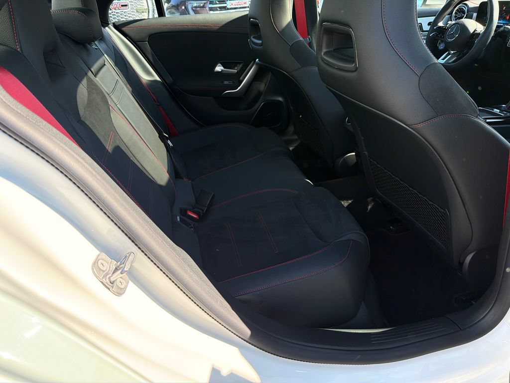 Used 2025 Mercedes-Benz CLA 35 AMG 4MATIC image 15