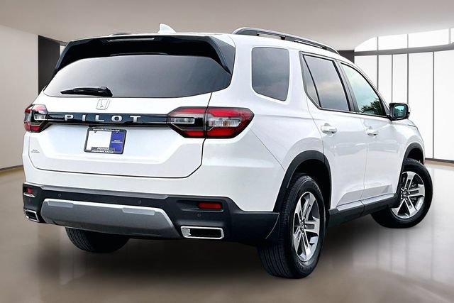 Used 2026 Honda Pilot EX-L image 6