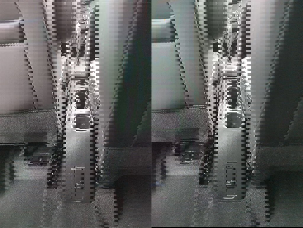 Certified 2022 Chevrolet Trax LT w/ LT Convenience Package image 26