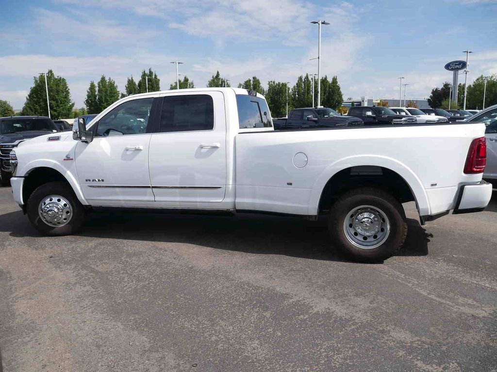 New 2026 RAM 3500 Limited image 27