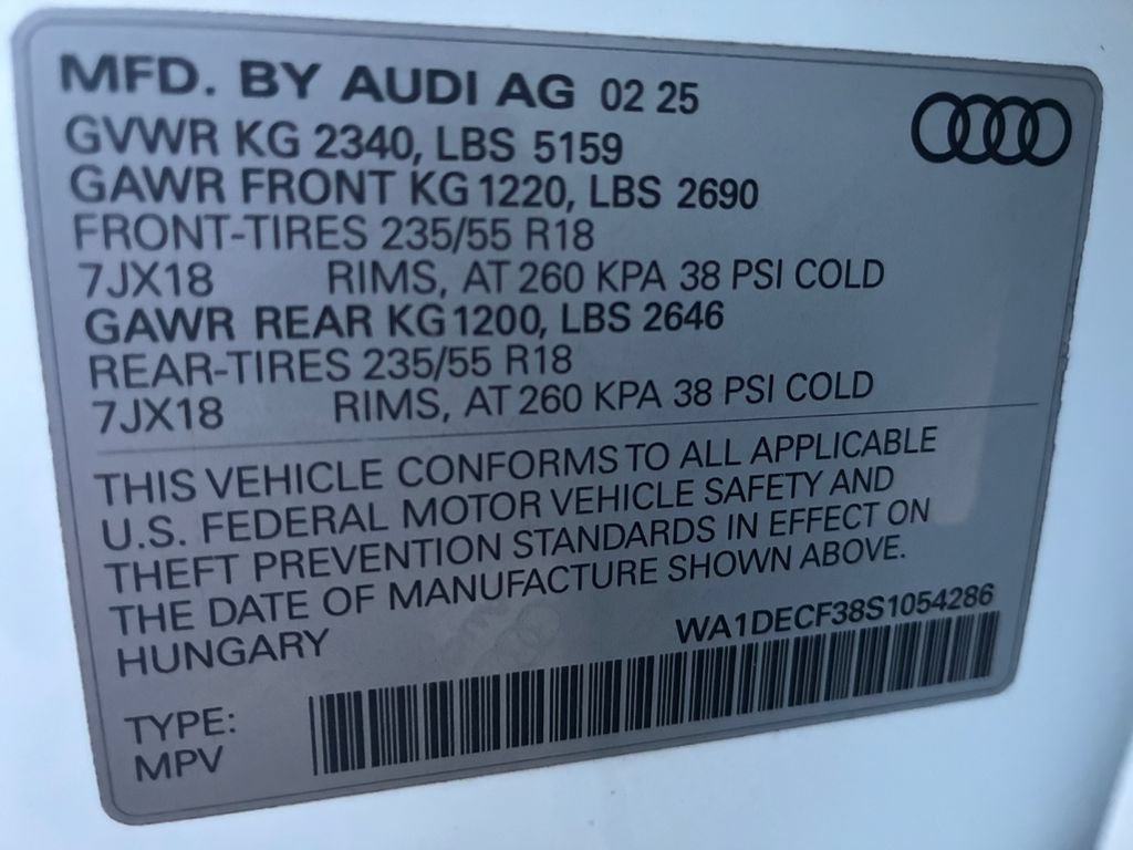 Used 2025 Audi Q3 2.0T Premium AWD/4WD image 33
