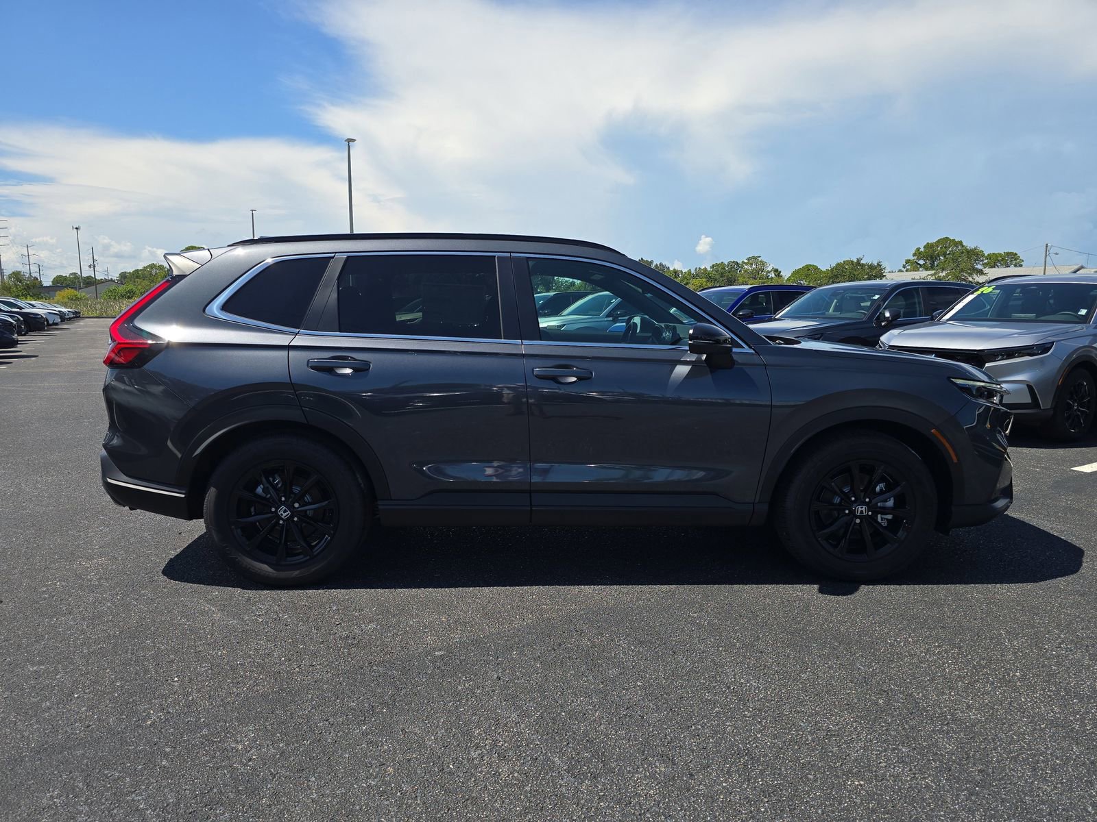 New 2025 Honda CR-V Sport-L image 3