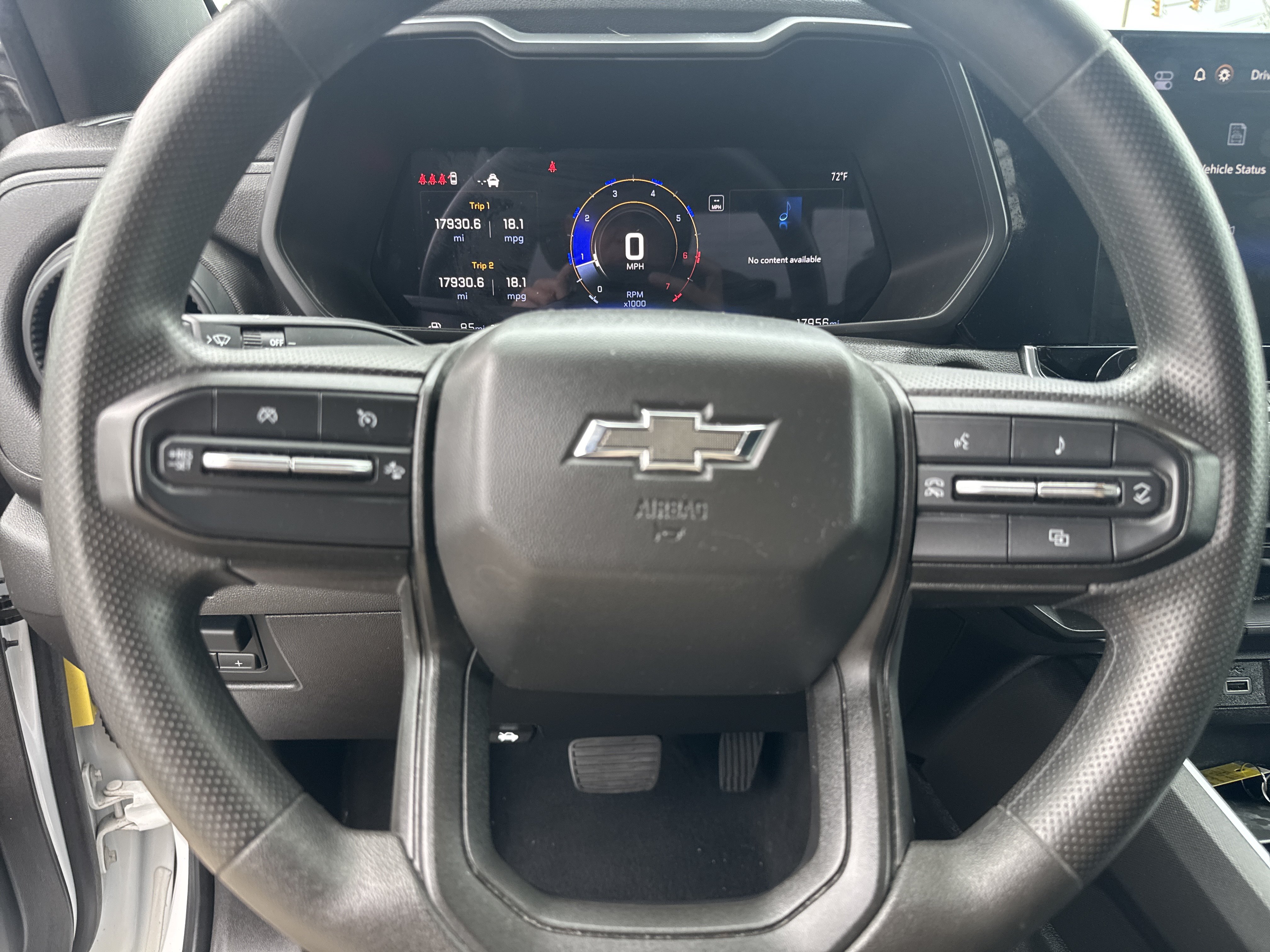 Used 2024 Chevrolet Colorado Trail Boss w/ Safety Package AWD/4WD image 17
