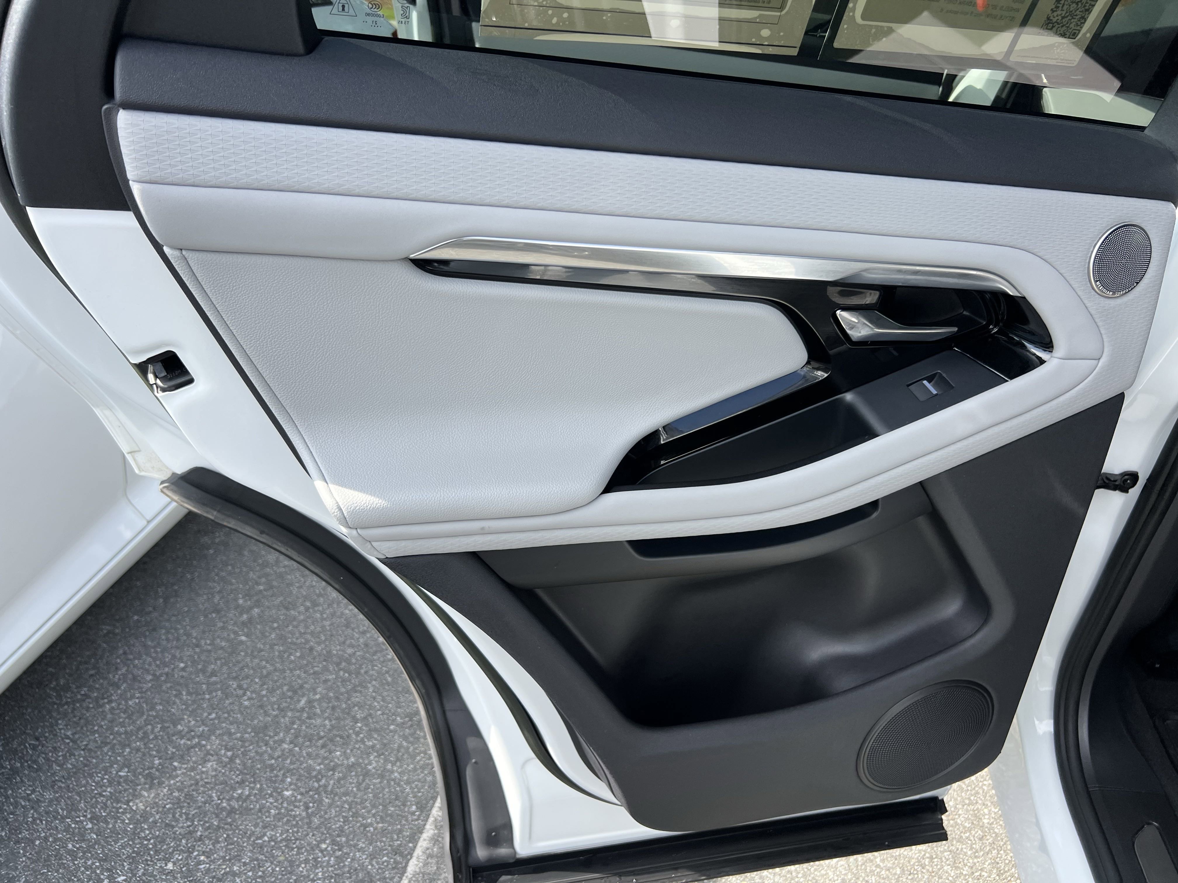 Certified 2023 Land Rover Range Rover Evoque HST image 26