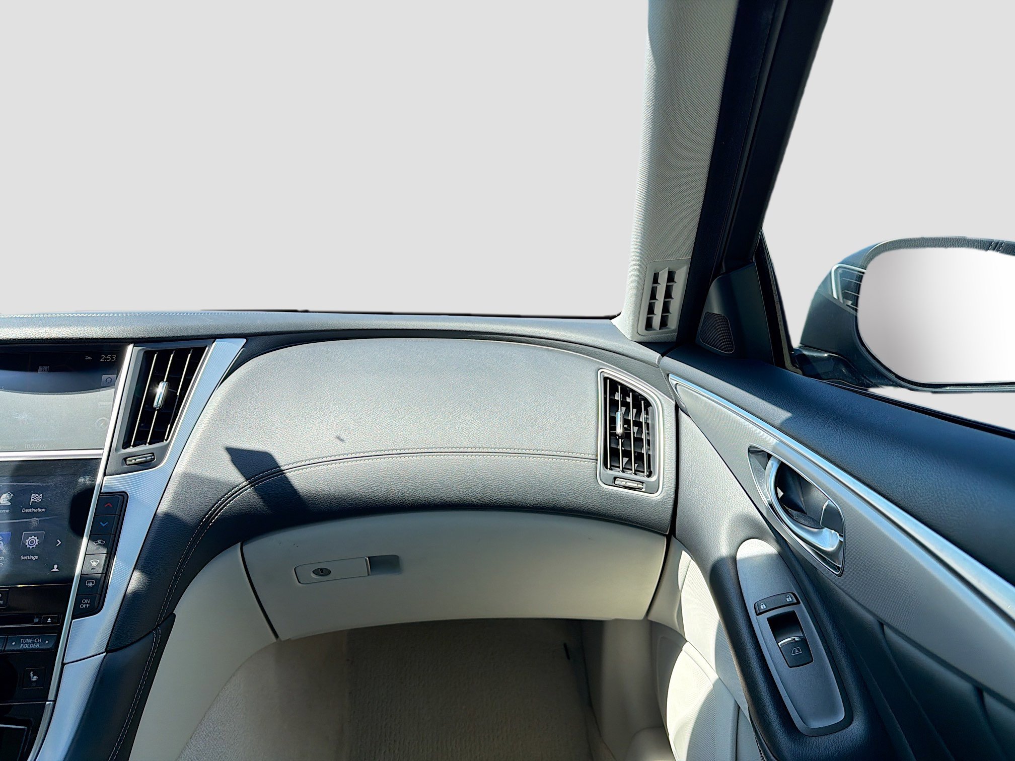 Used 2019 INFINITI Q50 Luxe w/ Essential Package (3.0T Luxe) image 18