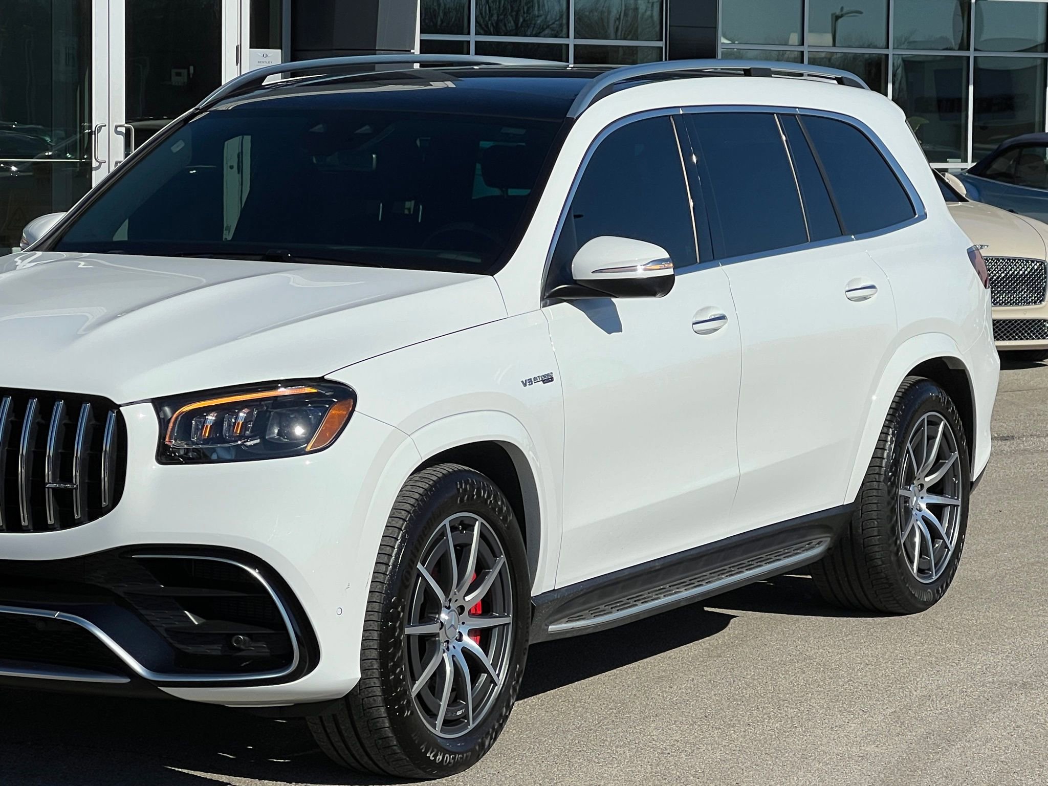 Used 2025 Mercedes-Benz GLS 63 AMG 4MATIC image 9