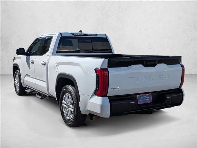 Used 2022 Toyota Tundra SR5 AWD/4WD image 8