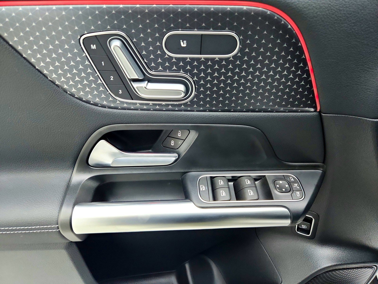 Certified 2026 Mercedes-Benz GLA 250 image 14