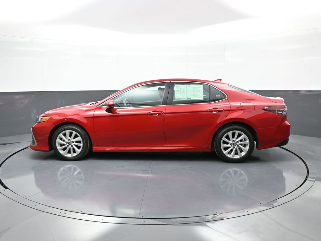Certified 2023 Toyota Camry LE image 9