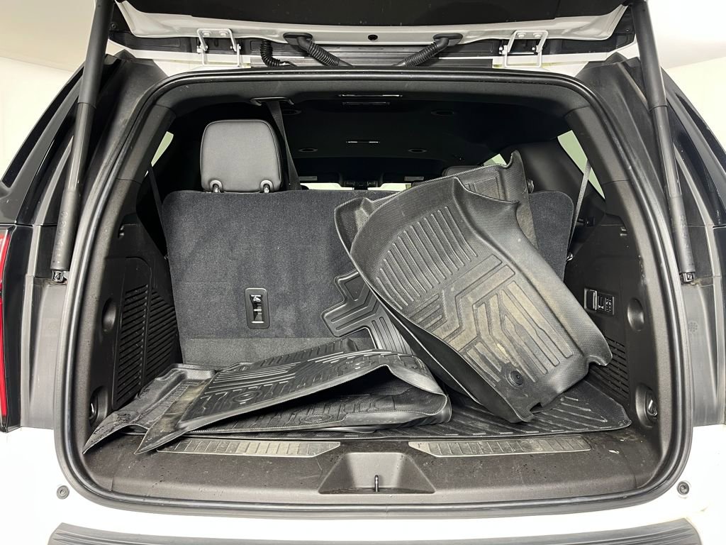 Used 2021 Chevrolet Tahoe RST w/ Luxury Package image 23