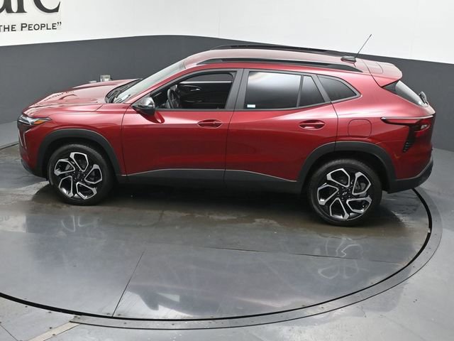 Used 2025 Chevrolet Trax RS FWD image 43