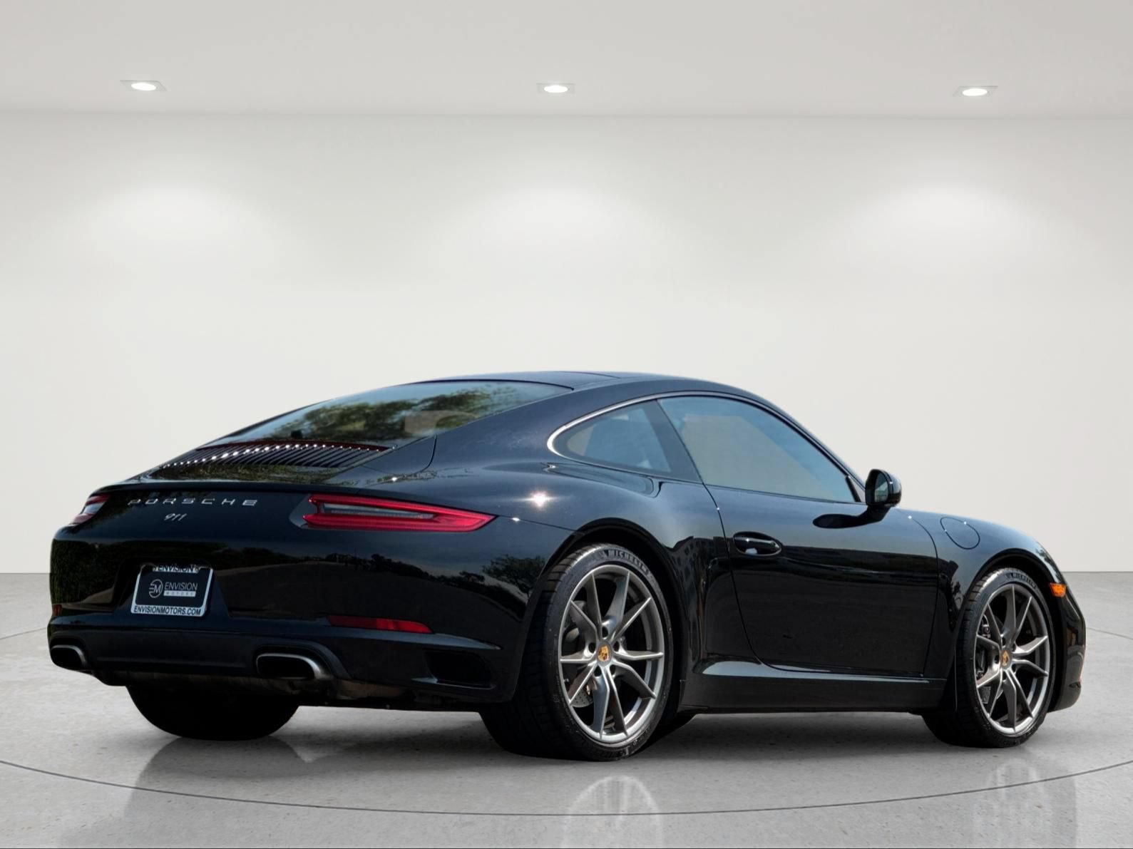 Used 2017 Porsche 911 Carrera RWD image 5