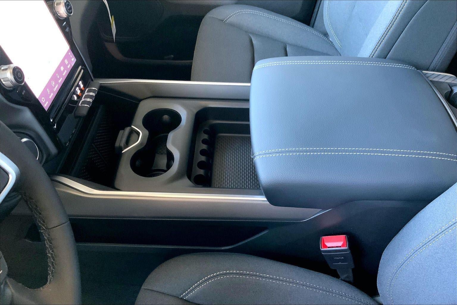 New 2026 RAM 1500 Big Horn AWD/4WD image 8