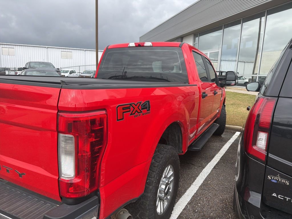 Used 2019 Ford F250 XL w/ STX Appearance Package image 5