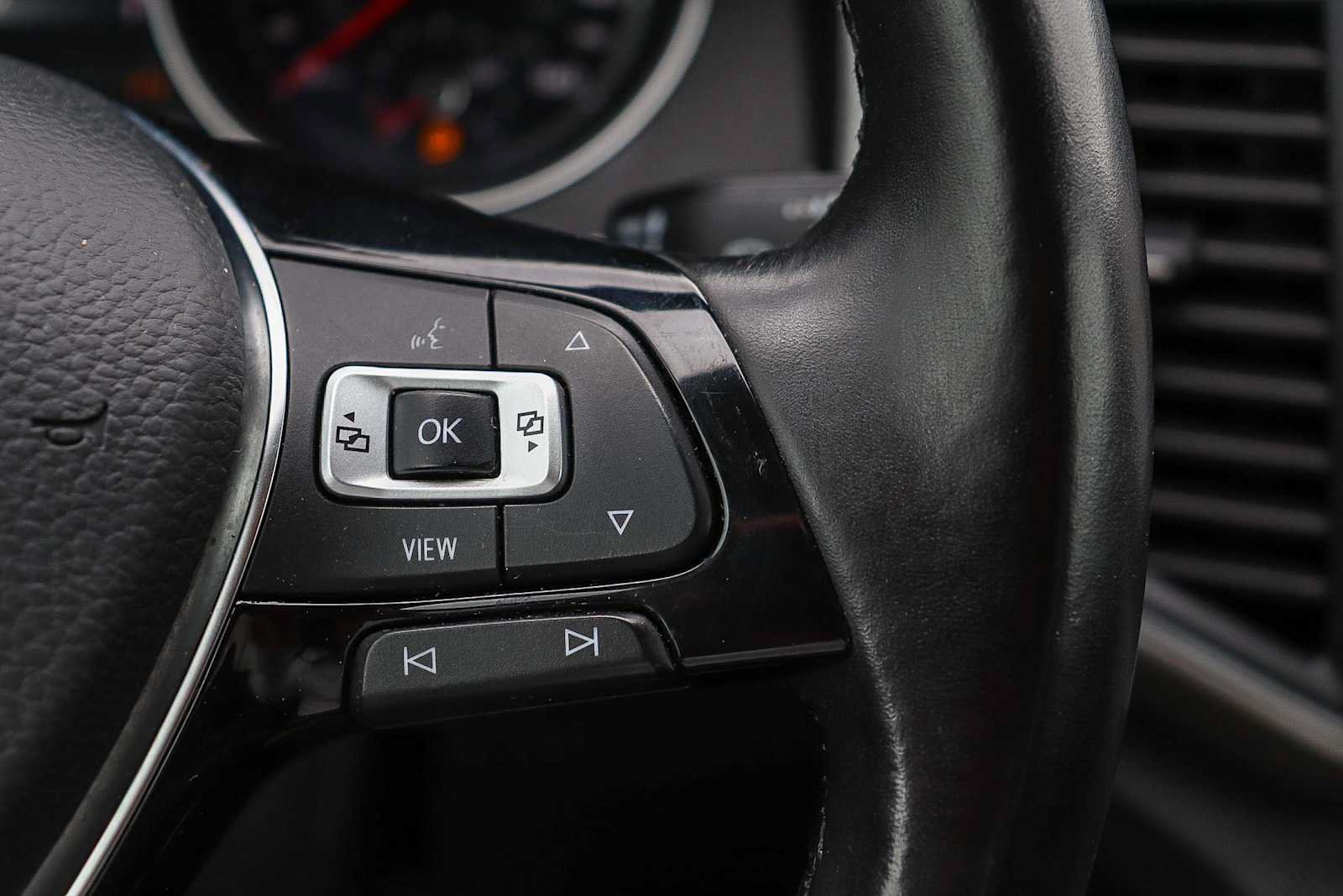 Used 2019 Volkswagen Atlas SE w/ Panoramic Sunroof Package AWD/4WD image 25
