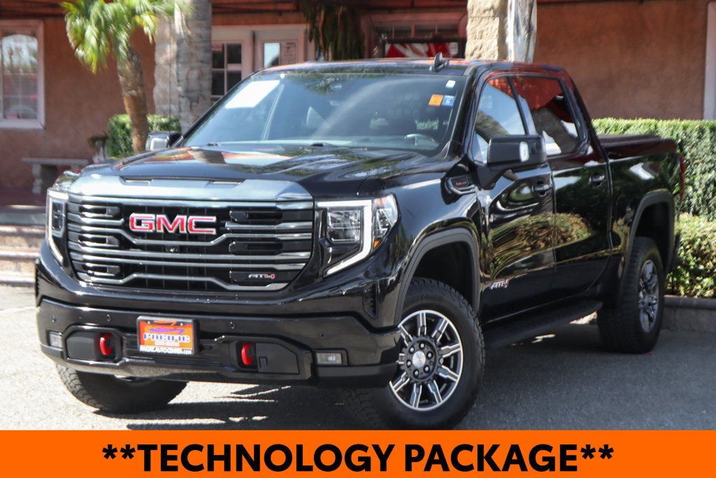 Used 2024 GMC Sierra 1500 AT4 w/ Technology Package AWD/4WD image 4