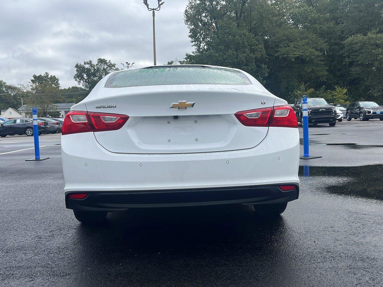 Used 2024 Chevrolet Malibu LT image 4