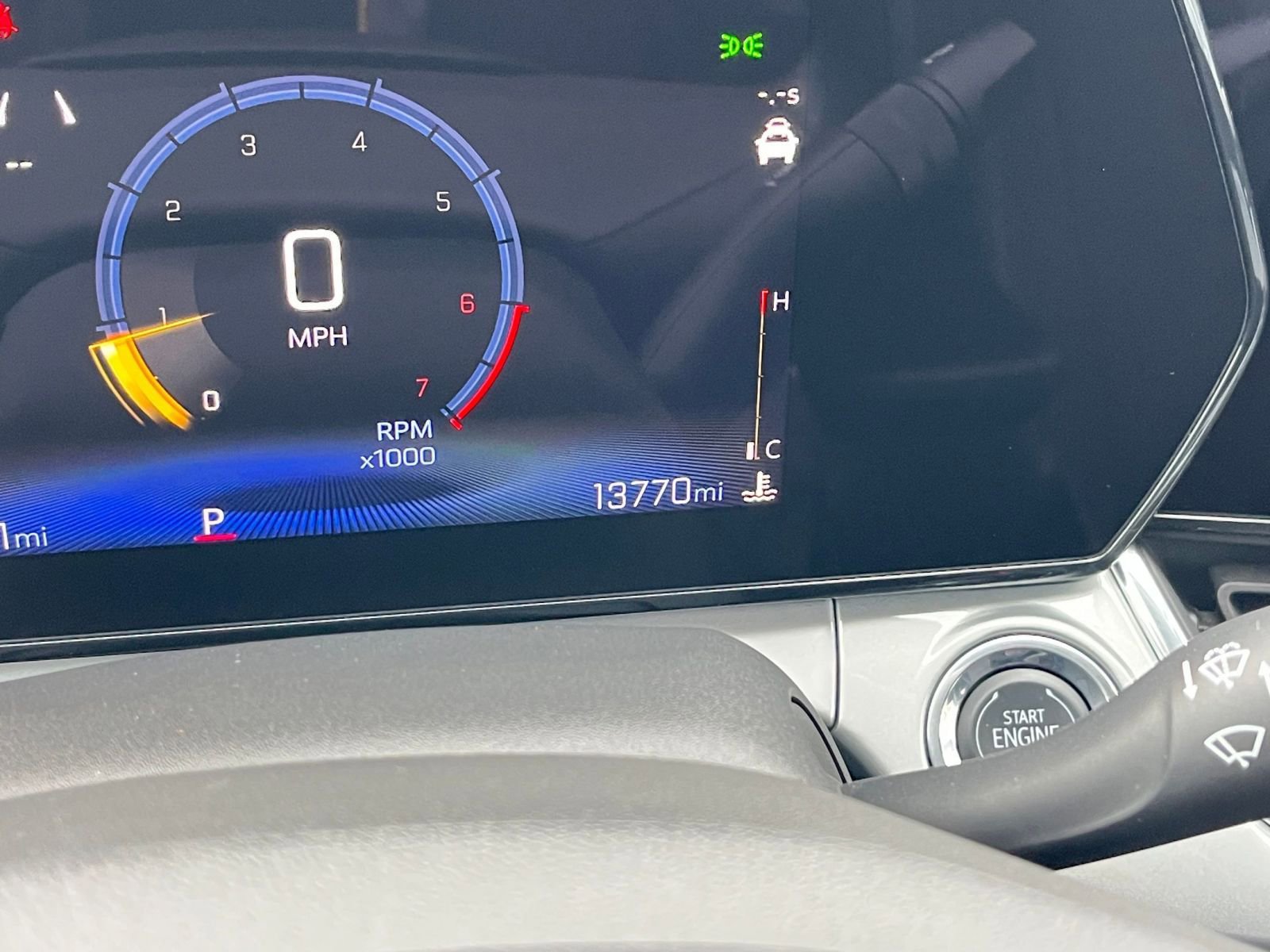 Used 2025 Chevrolet Trax LT image 38