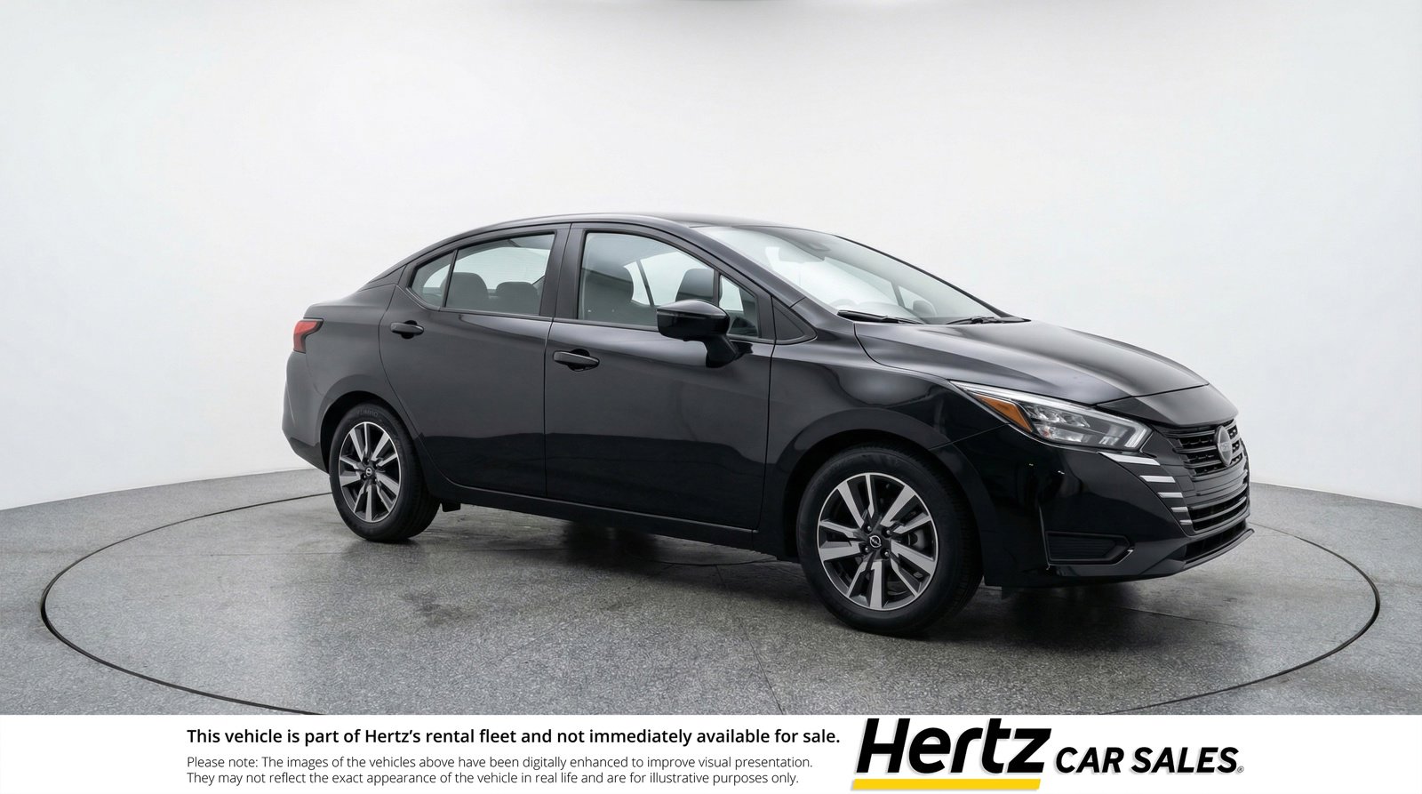Used 2025 Nissan Versa SV image 1