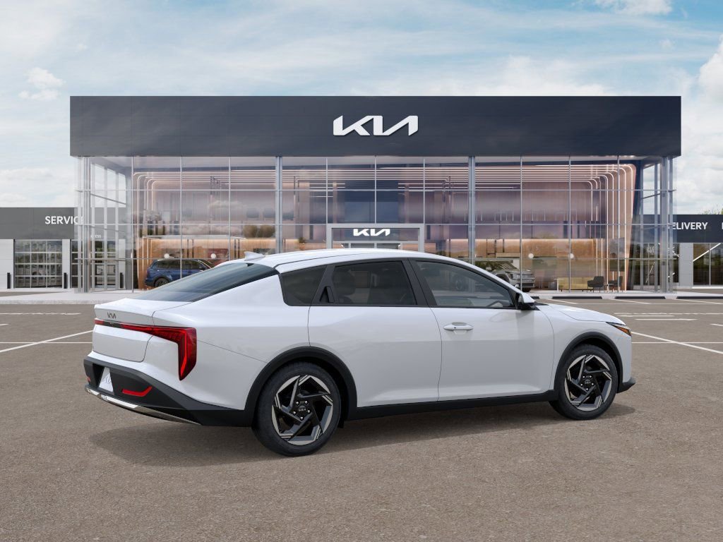 New 2026 Kia K4 EX FWD image 6