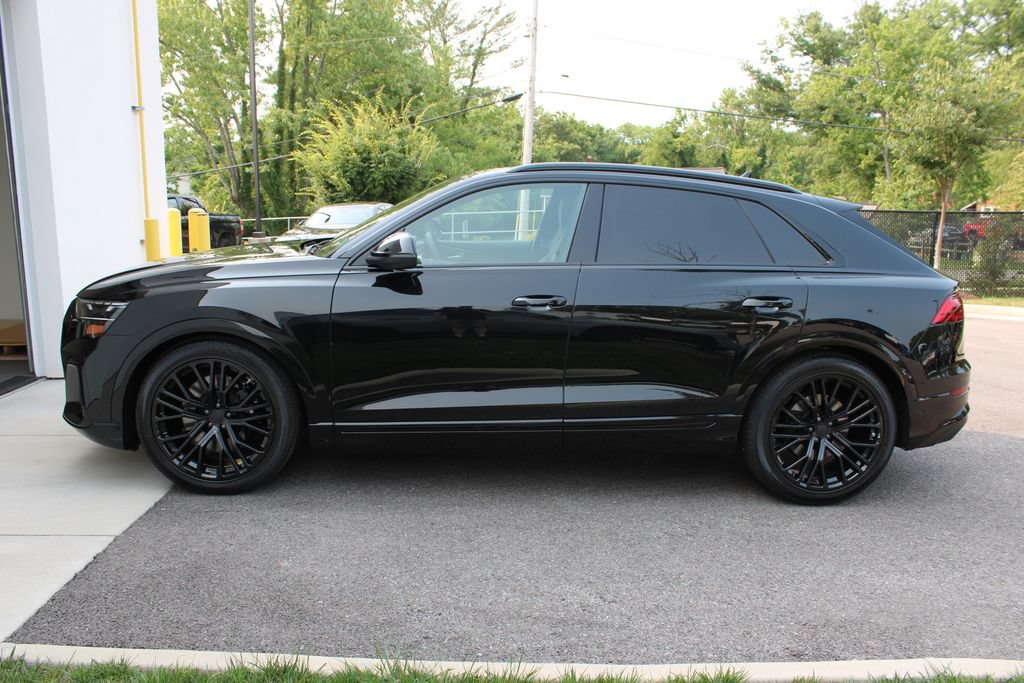 New 2026 Audi SQ8 Premium Plus AWD/4WD image 10