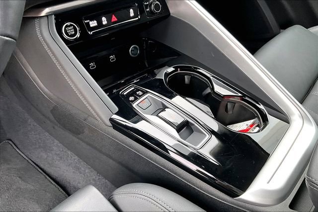 Used 2025 Audi Q5 Premium Plus w/ Premium Plus image 14