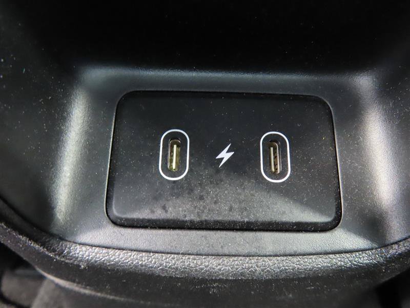 Used 2024 Hyundai Elantra SEL w/ Convenience Package FWD image 31