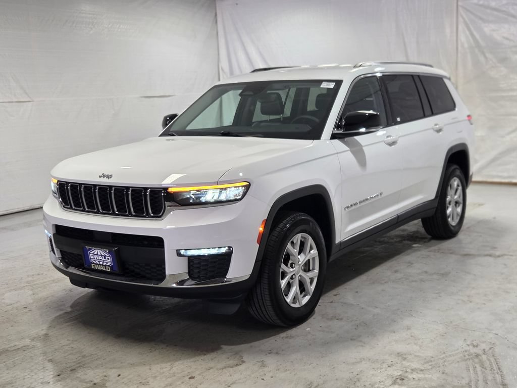 Used 2023 Jeep Grand Cherokee L Limited AWD/4WD image 21