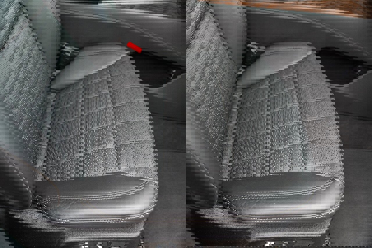 Used 2023 Cadillac Escalade Premium Luxury Platinum image 64