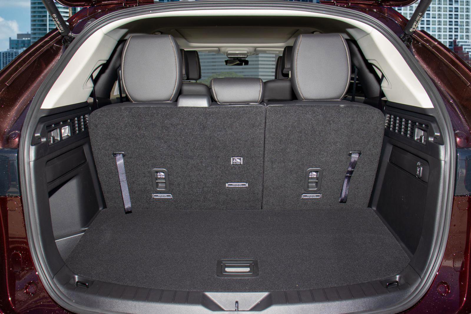 New 2026 MAZDA CX-90 3.3 Turbo w/ Premium Sport Pkg image 13