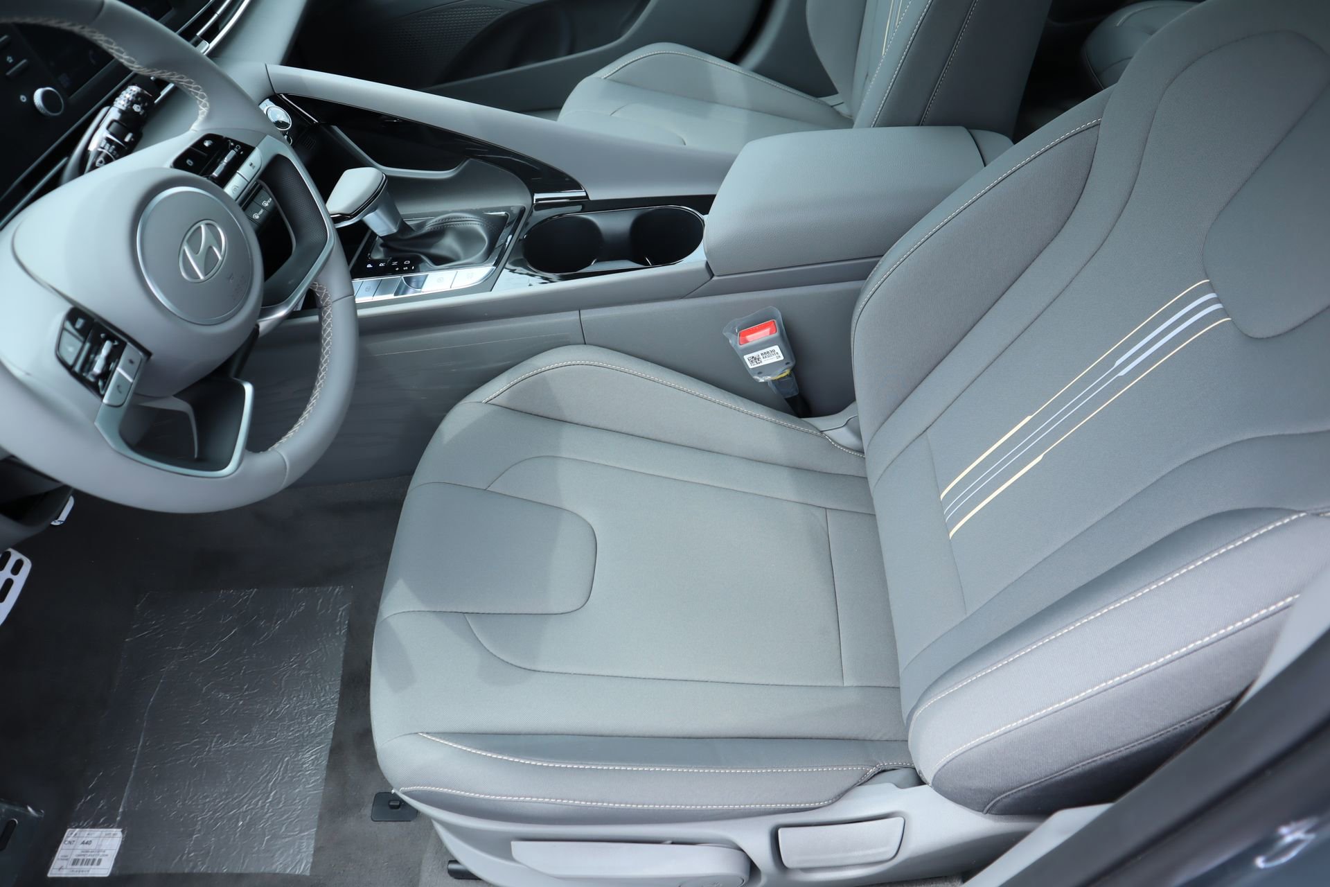 New 2026 Hyundai Elantra SEL Sport w/ Cargo Package image 11