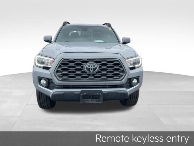 Used 2020 Toyota Tacoma TRD Pro image 2