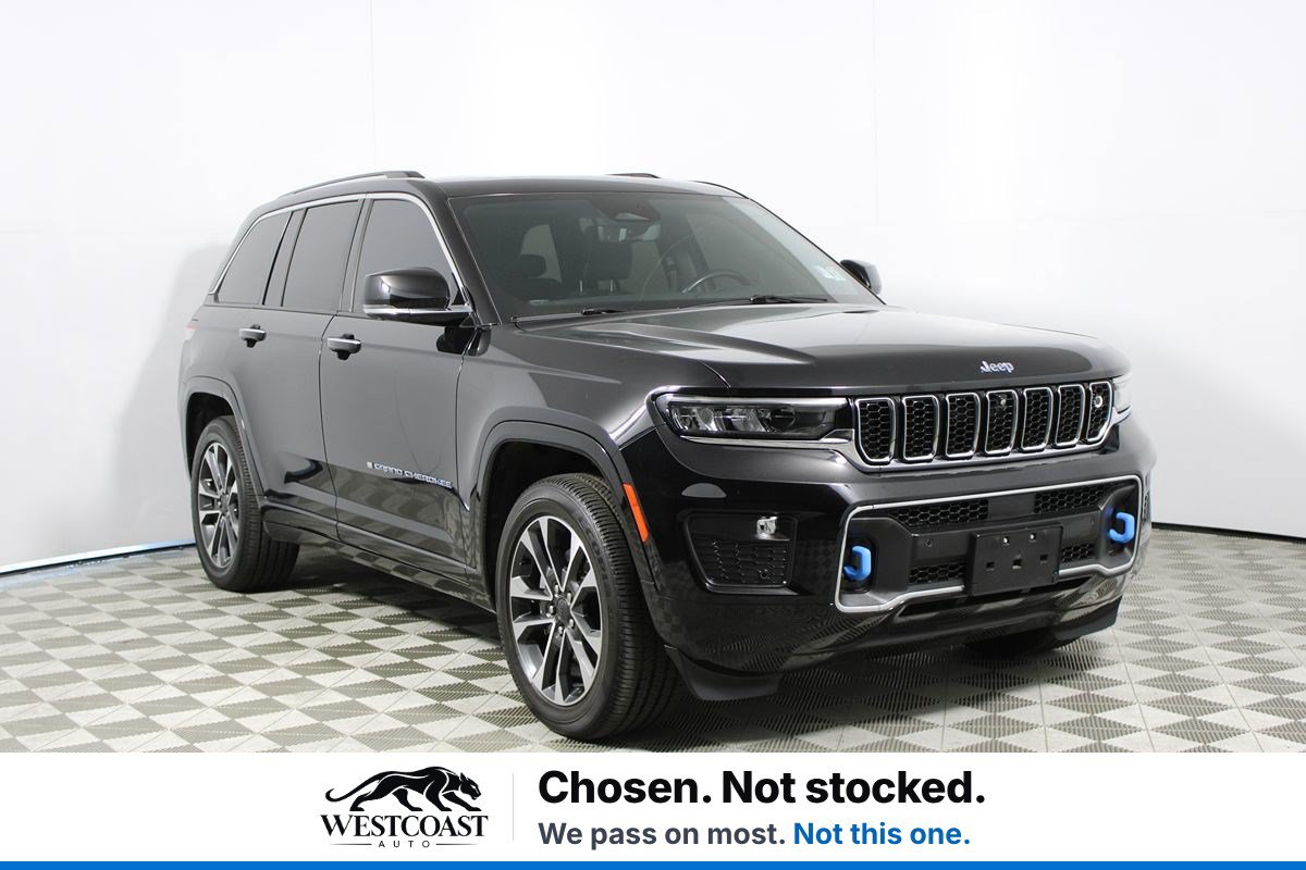 Used 2023 Jeep Grand Cherokee Overland w/ Advanced Protech Group III