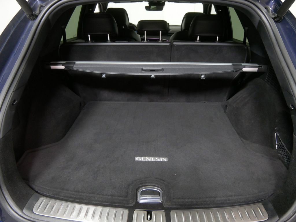 Used 2023 Genesis GV70 3.5T Sport w/ Sport Advanced Package AWD/4WD image 6