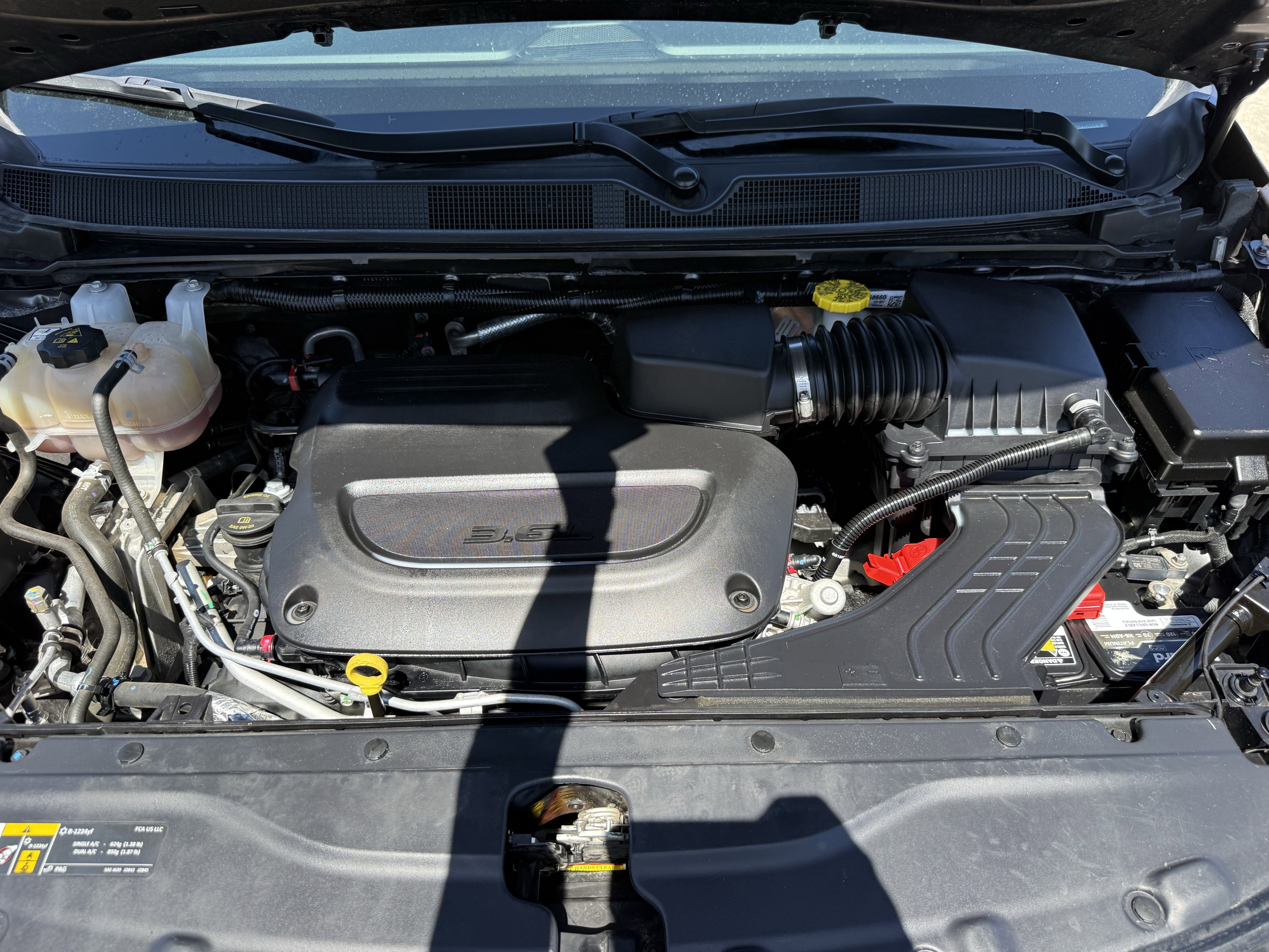 Used 2023 Chrysler Voyager LX image 33