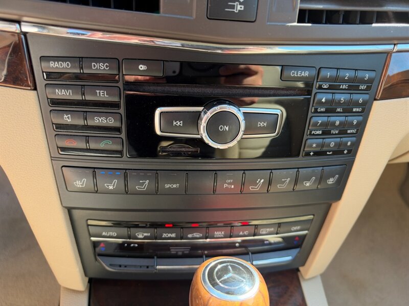 Used 2013 Mercedes-Benz E 550 Cabriolet image 34