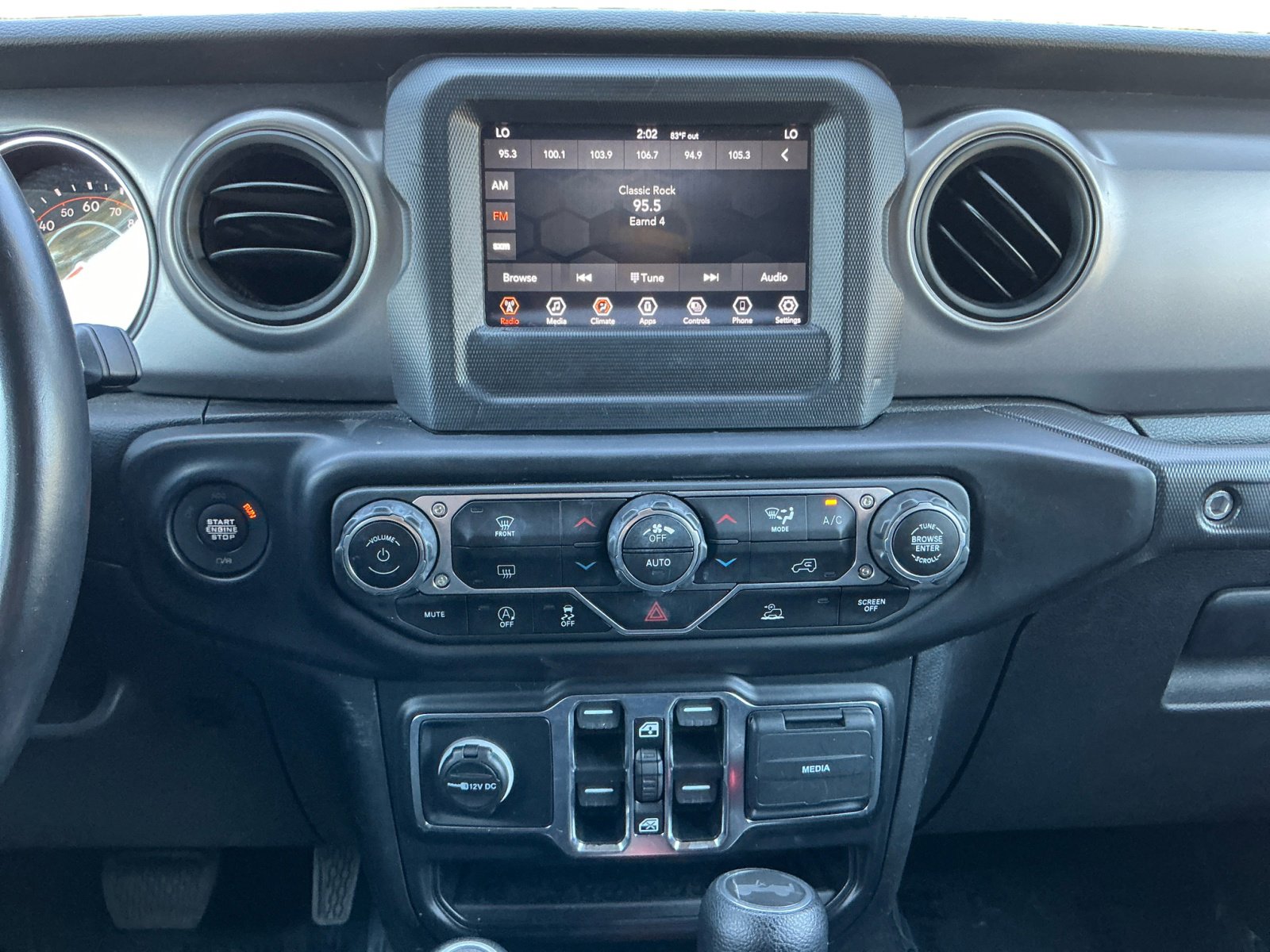 Used 2021 Jeep Wrangler Unlimited Sport image 11