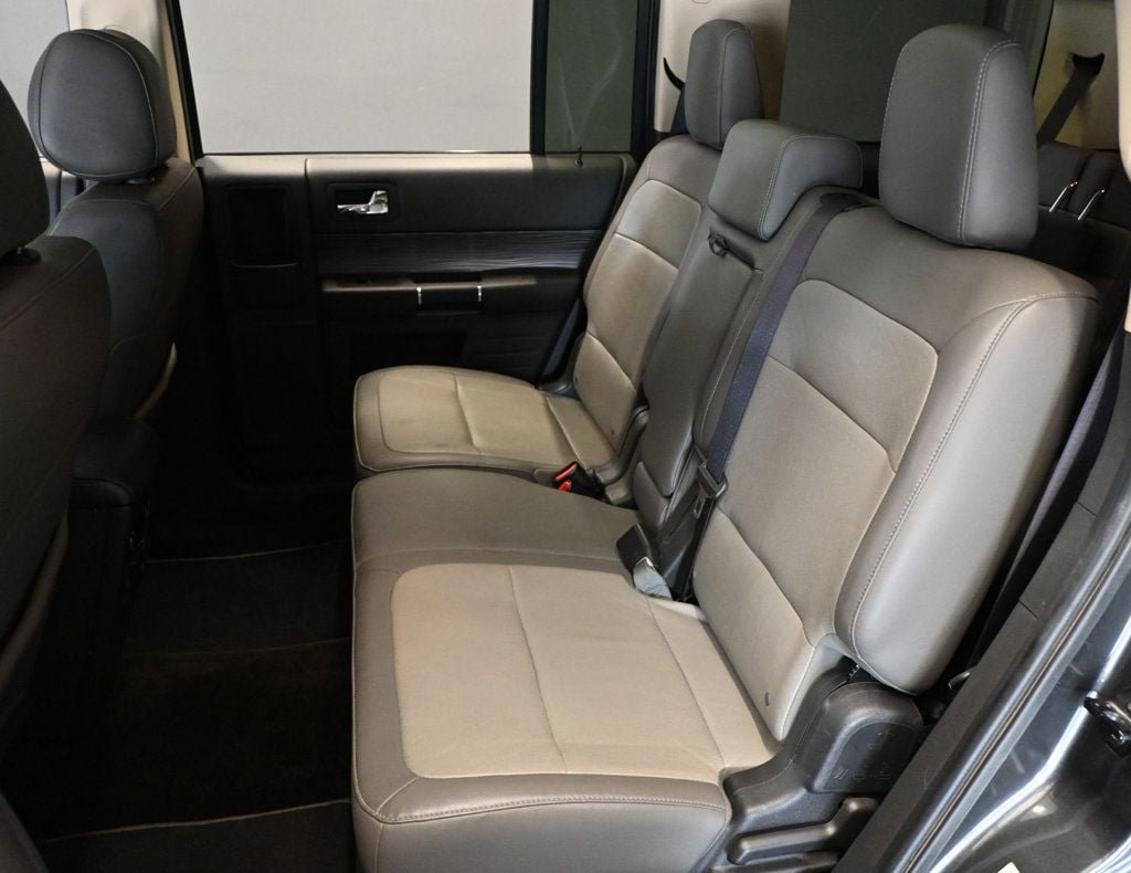 Used 2017 Ford Flex SEL w/ Equipment Group 202A FWD image 17