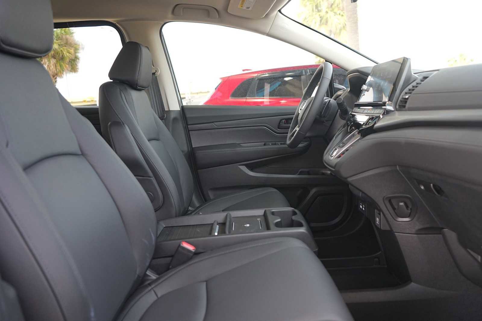 Used 2026 Honda Odyssey EX-L image 15
