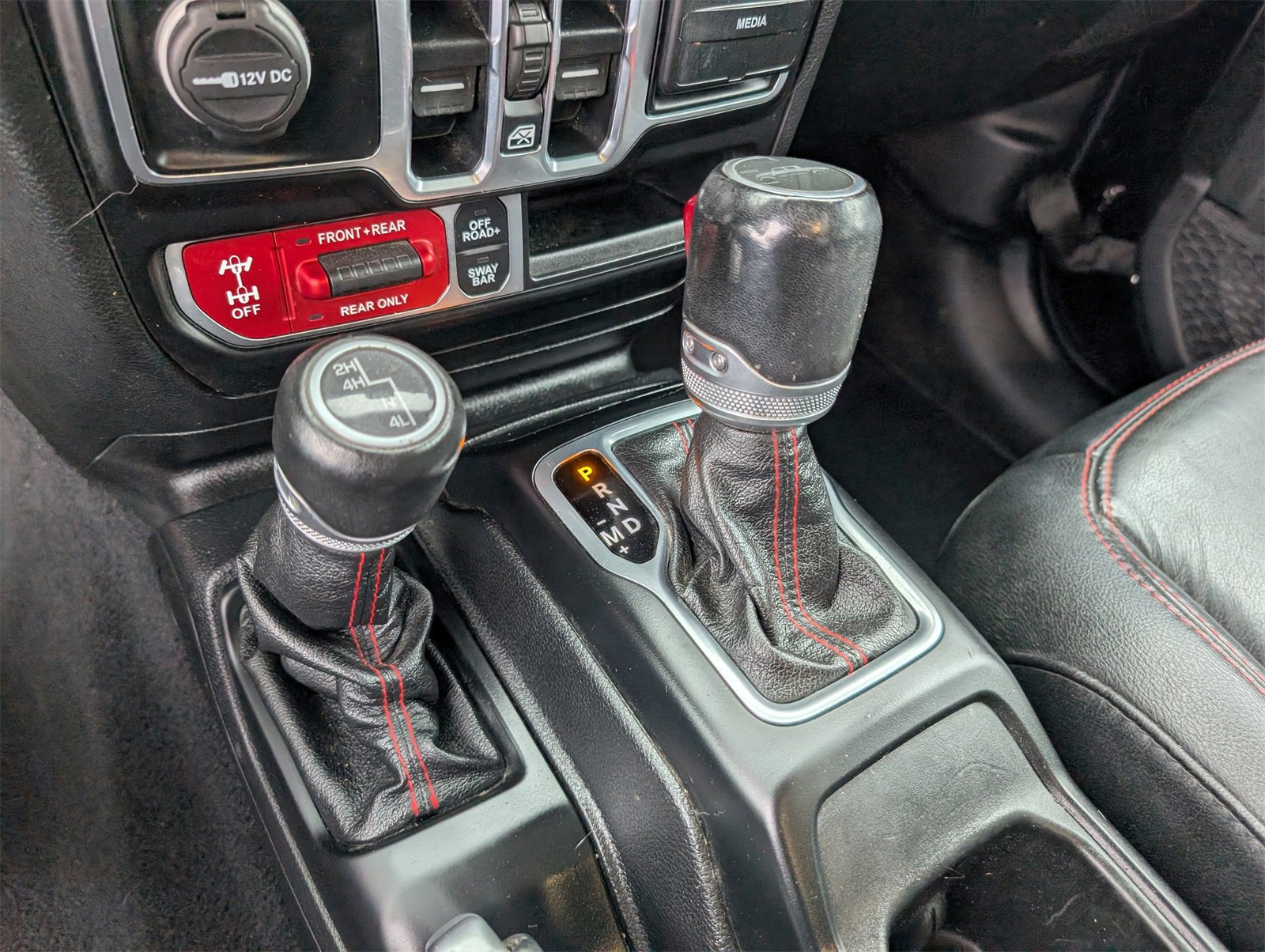 Used 2020 Jeep Gladiator Rubicon image 7