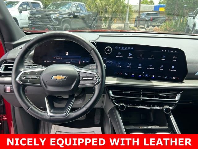 Used 2025 Chevrolet Traverse LT AWD/4WD image 18