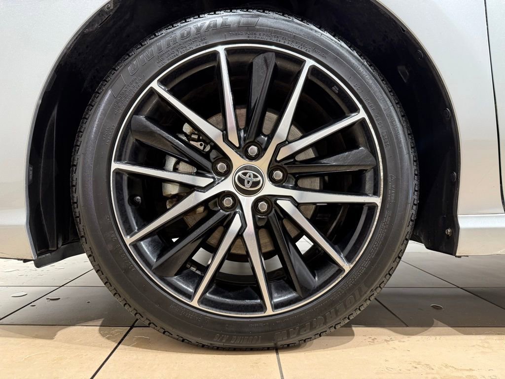 Certified 2024 Toyota Camry SE image 9