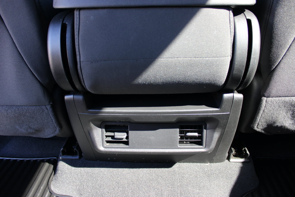 Used 2022 Chevrolet Silverado 1500 Custom w/ LPO, Dark Essentials Package AWD/4WD image 33