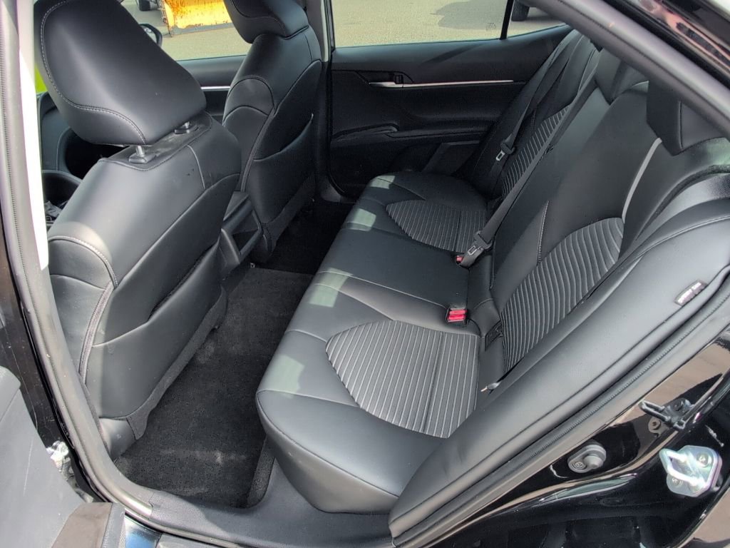 Used 2022 Toyota Camry SE AWD/4WD image 15