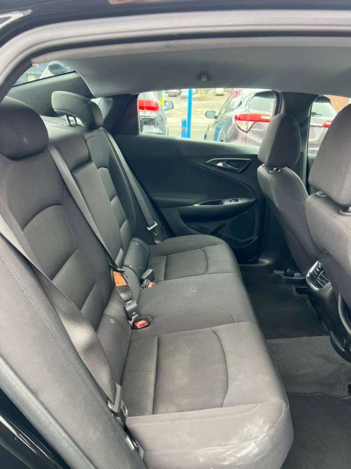 Used 2023 Chevrolet Malibu LT image 22