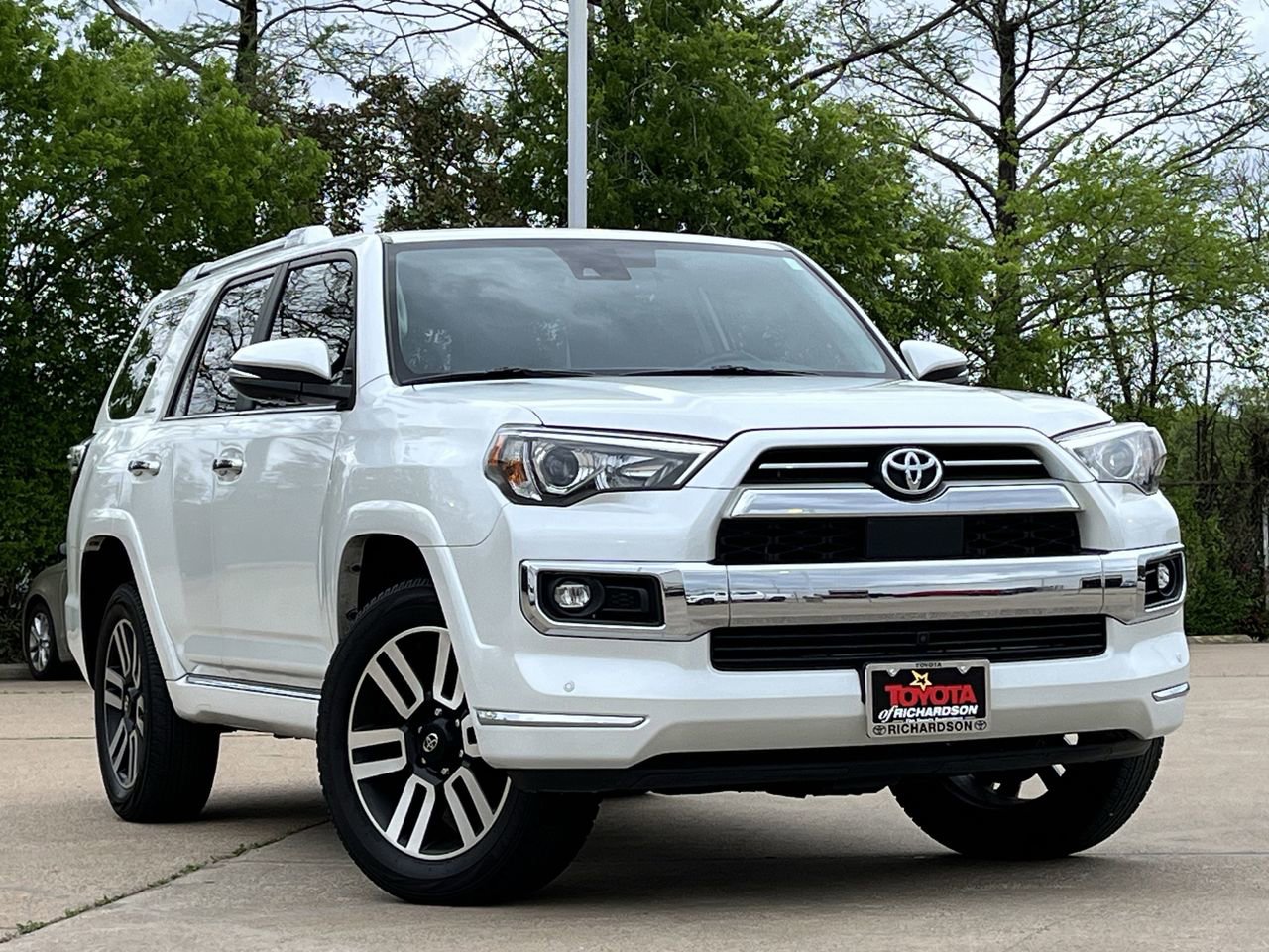 Used 2024 Toyota 4Runner Limited image 2