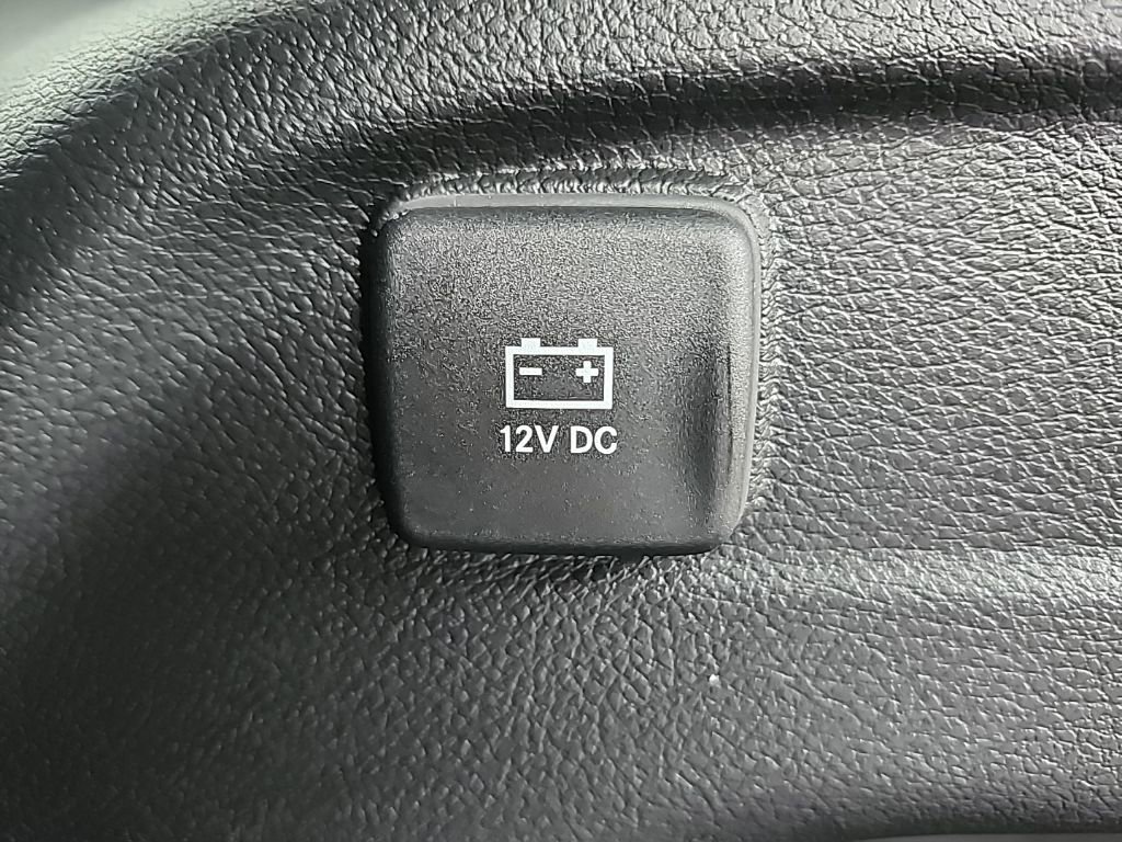 New 2025 Jeep Grand Cherokee L Altitude image 18