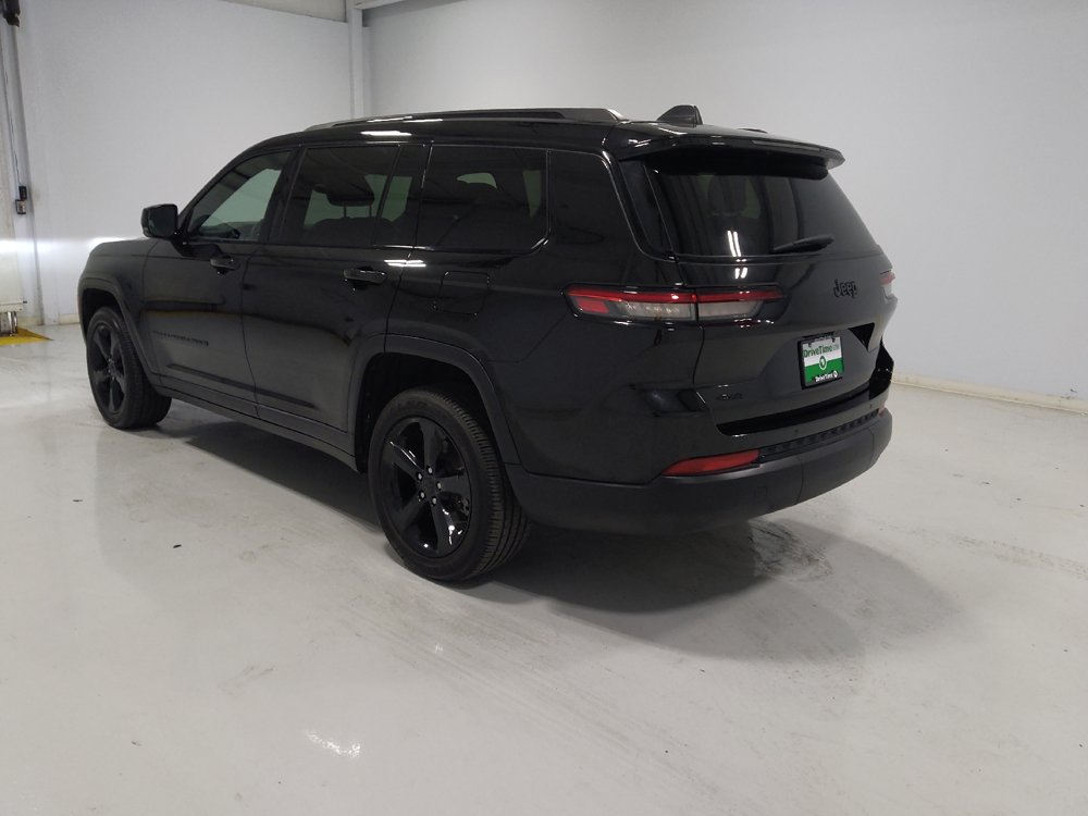 Used 2023 Jeep Grand Cherokee L Laredo AWD/4WD image 5